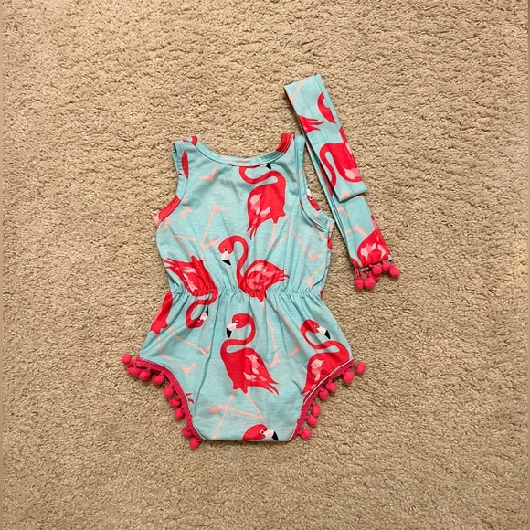 Pink & Blue Flamingo Bodysuit/Romper with Matching Headband Wrap size 3-6 months - Picture 5 of 7